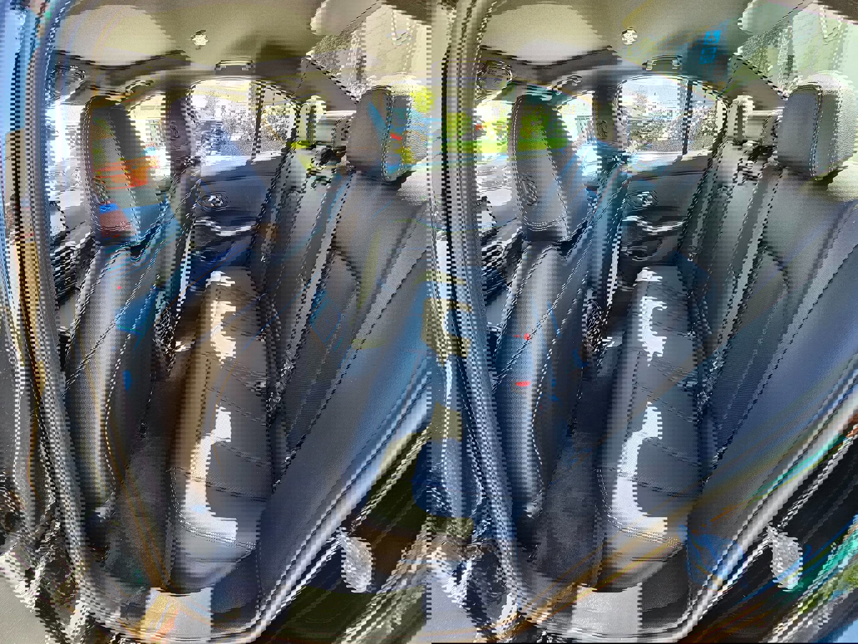 Used 2024 BMW 330e xDrive image 21