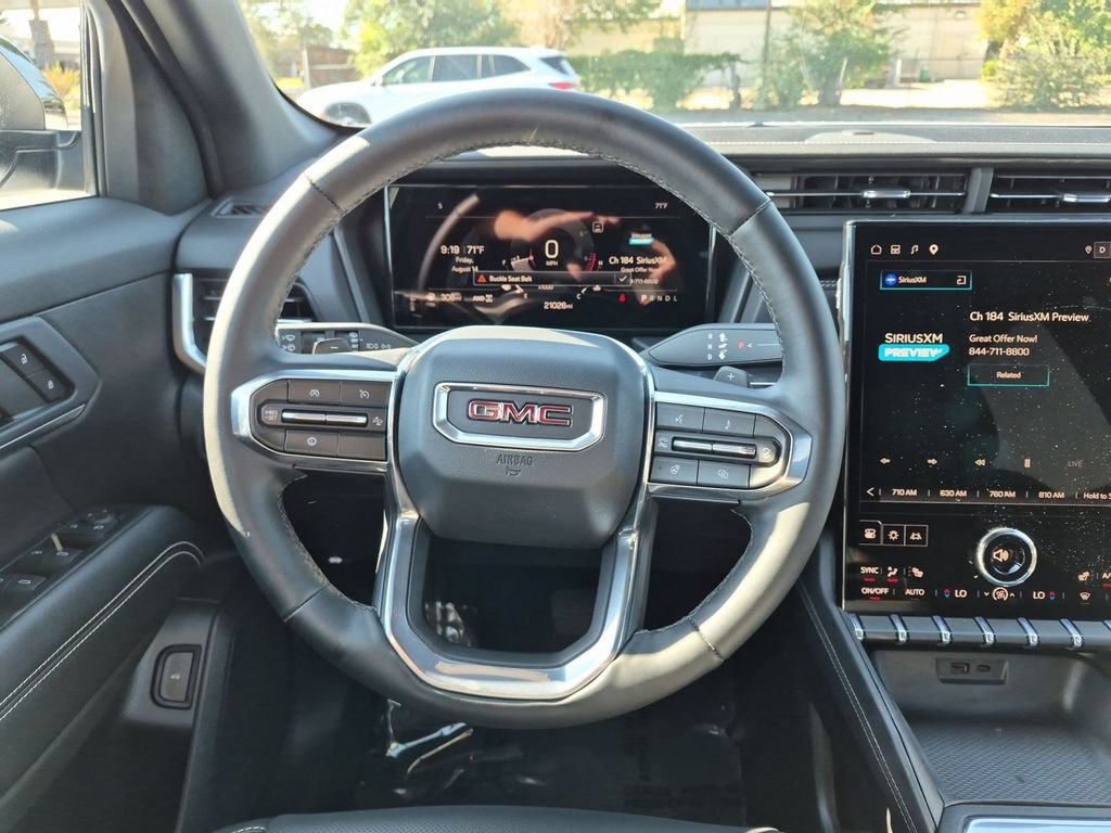 Used 2026 GMC Terrain Elevation w/ Elevation Premium Package AWD/4WD image 17