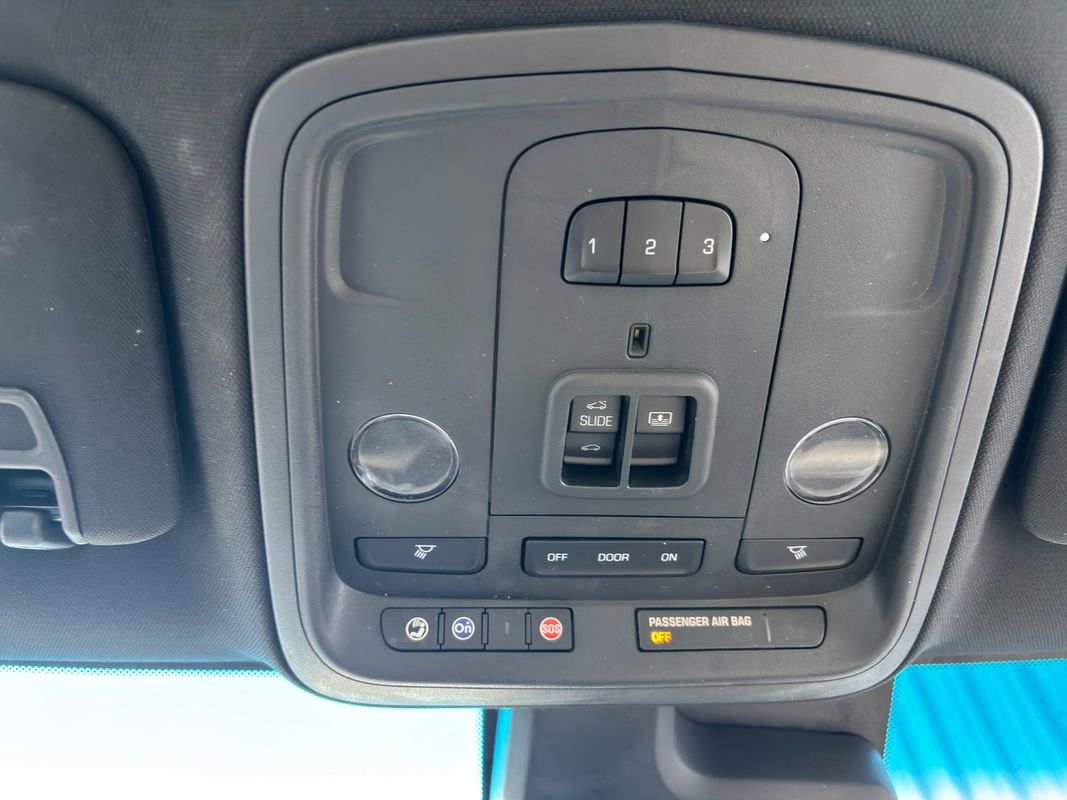 Used 2018 Cadillac CTS Luxury AWD/4WD image 32