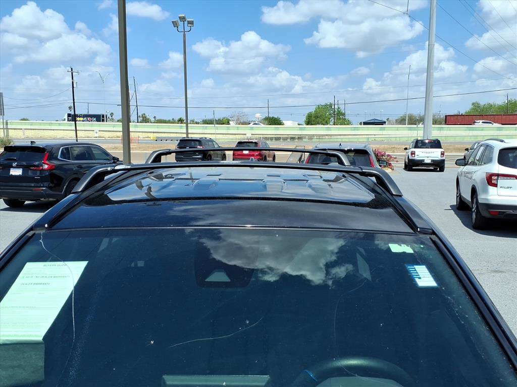 Used 2022 Toyota RAV4 SE image 10