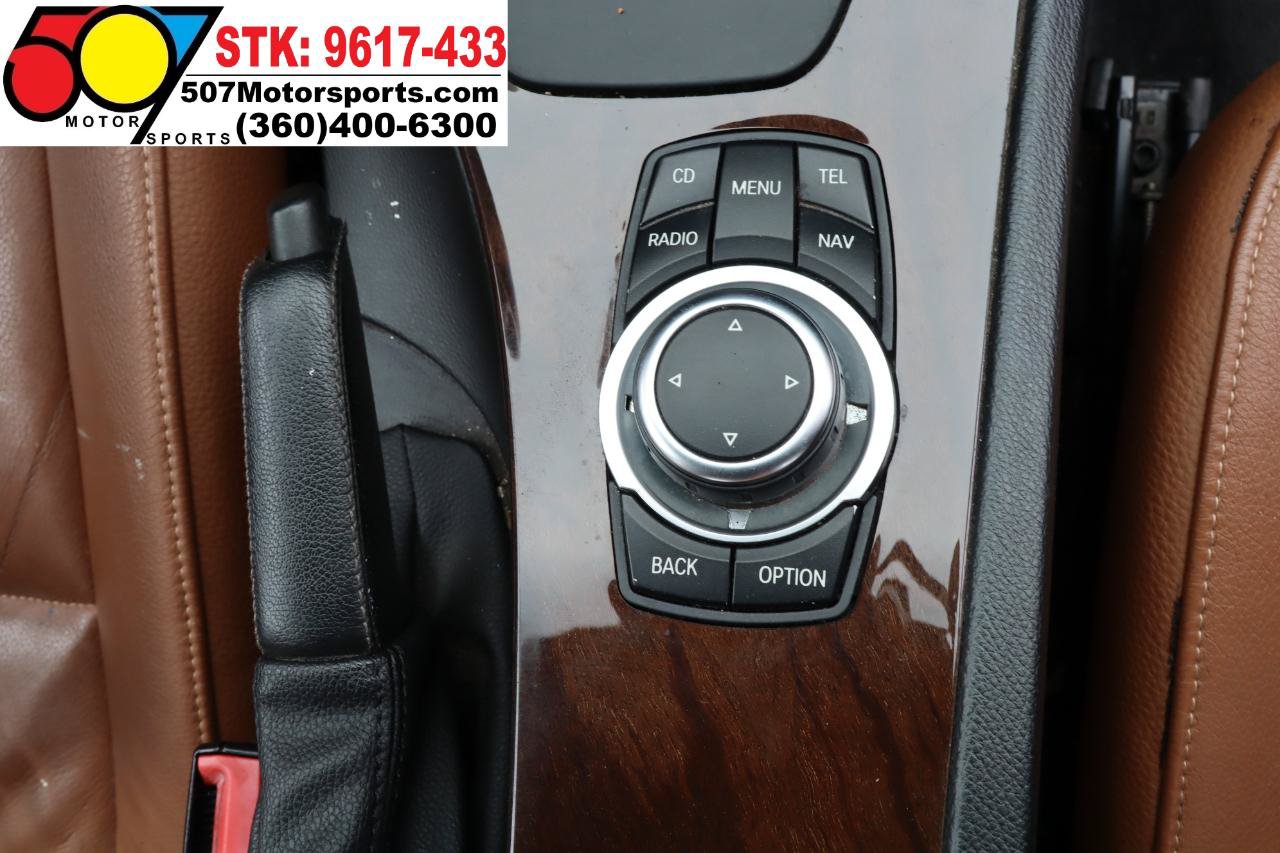 Used 2011 BMW 328i xDrive Sedan AWD/4WD image 18