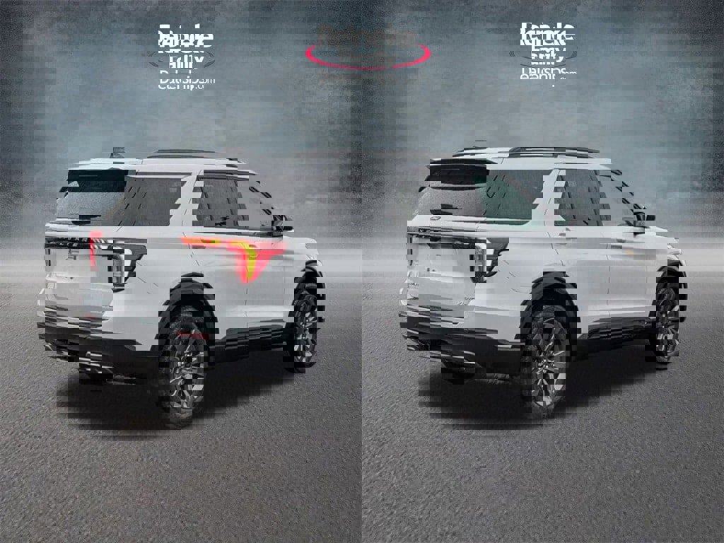 New 2026 Ford Explorer Active image 30
