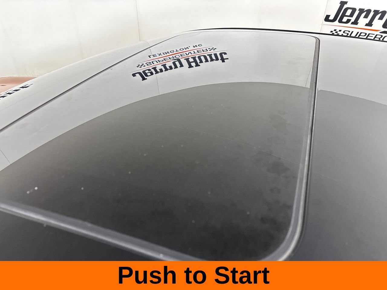 Used 2023 Nissan Sentra SR w/ SR Premium Package FWD image 9