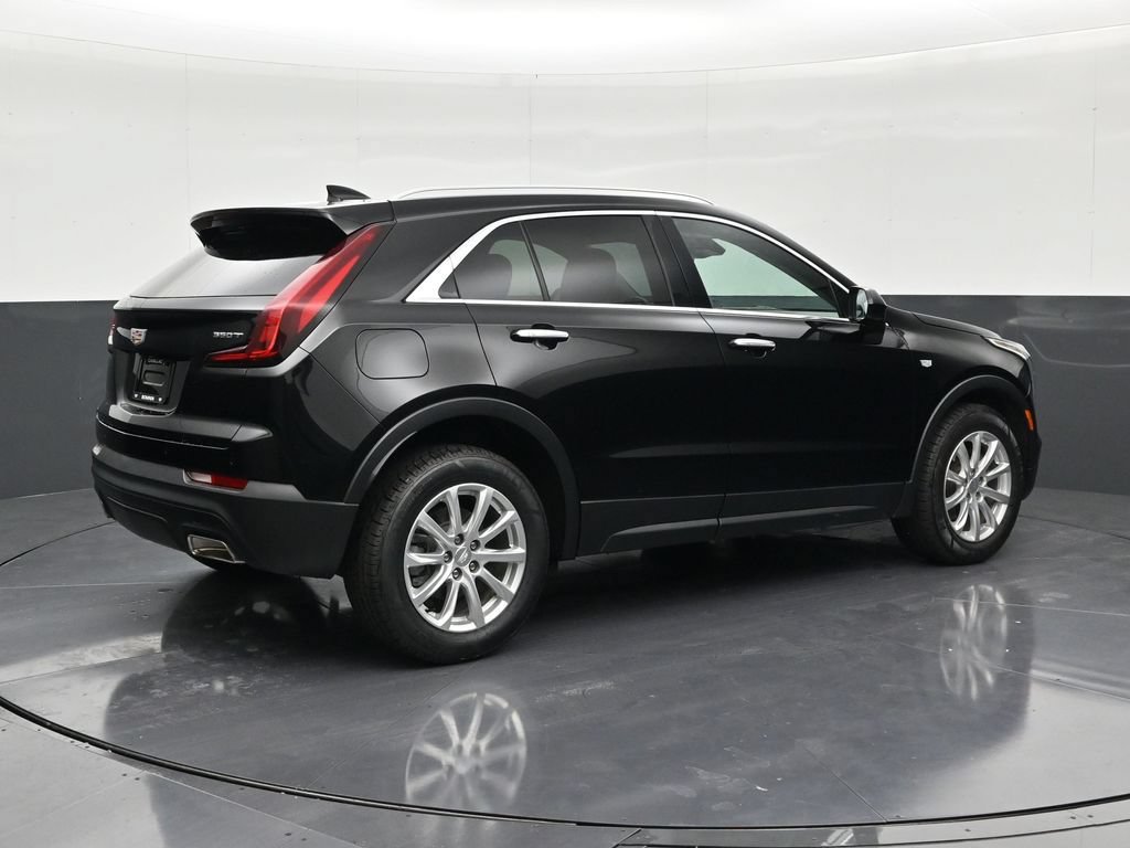 Certified 2023 Cadillac XT4 Luxury FWD image 5