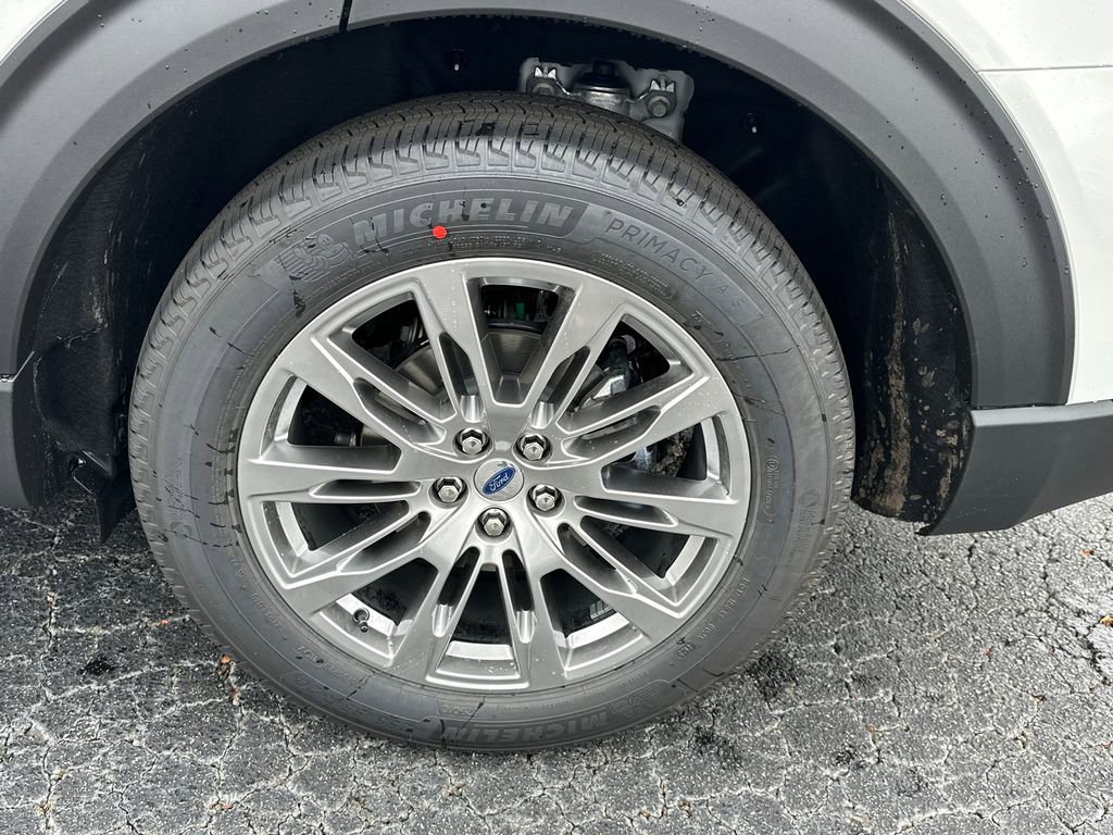 New 2026 Ford Explorer Platinum image 20