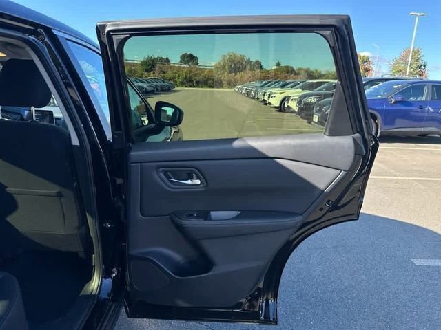 New 2026 Nissan Rogue SV image 23