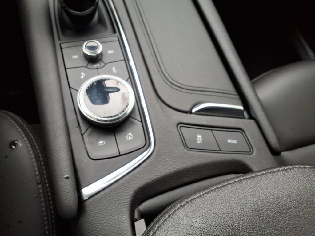 Used 2020 Cadillac XT5 Luxury FWD image 30