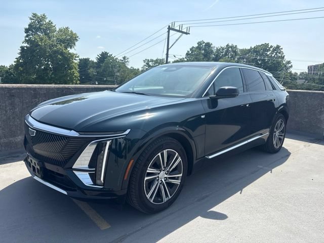 Used 2024 Cadillac Lyriq Luxury w/ LPO, Floor Liner Package AWD/4WD image 1