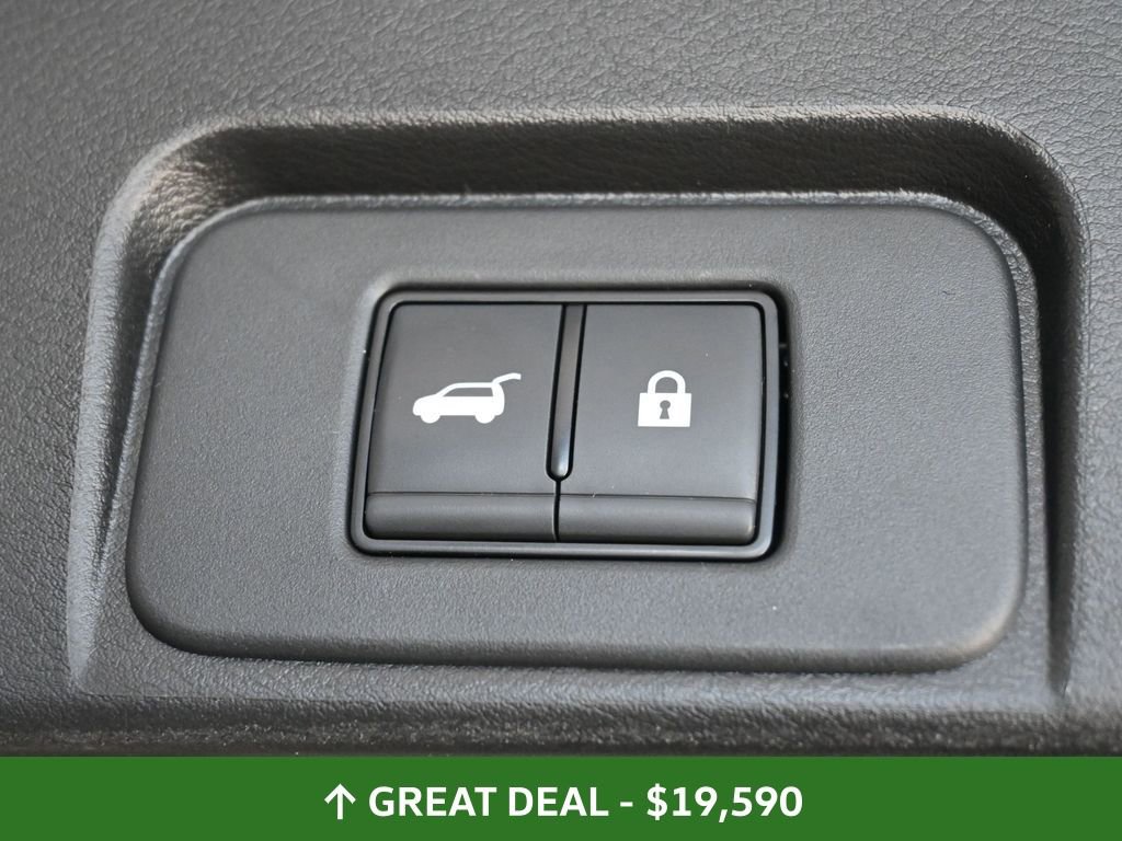 Used 2024 Nissan Rogue SV image 20