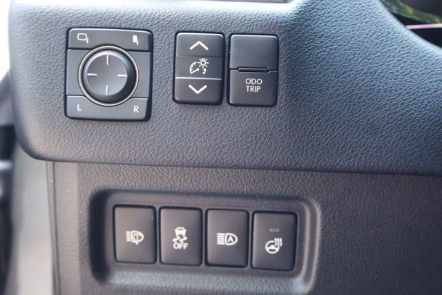 Used 2023 Lexus GX 460 Premium image 25