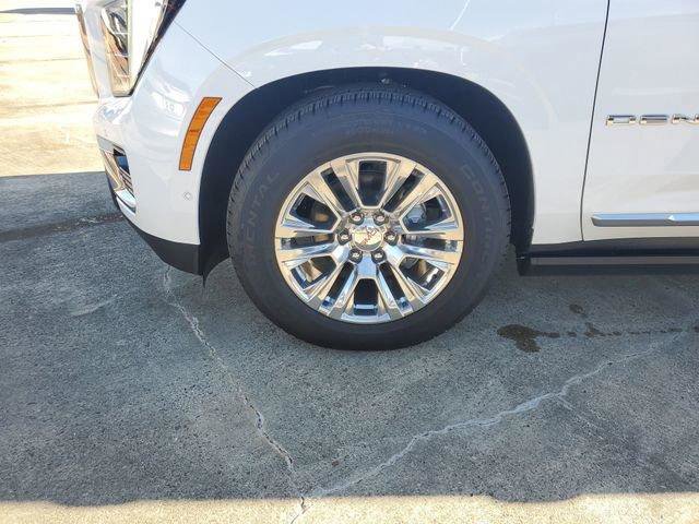 New 2026 GMC Yukon XL Denali w/ Sun & Power Step Package RWD image 4