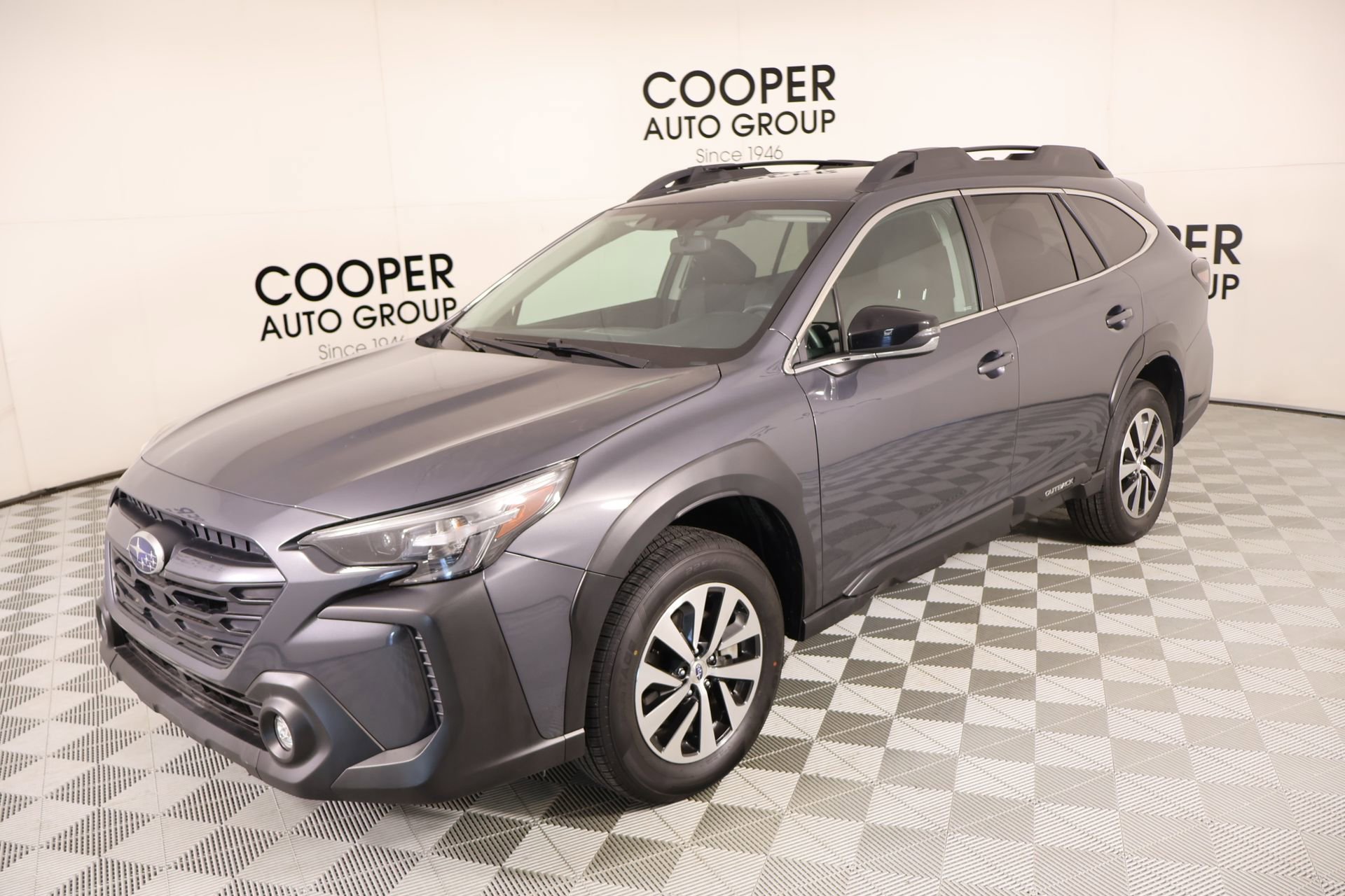 Used 2024 Subaru Outback Premium AWD/4WD image 10