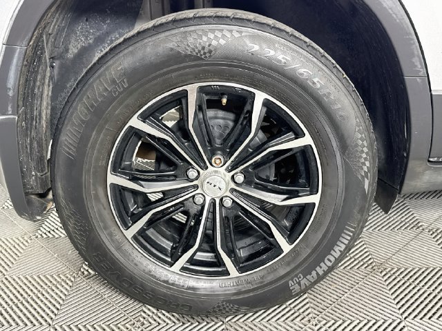 Used 2019 Chevrolet Trax LS w/ LPO, Protection Package FWD image 28