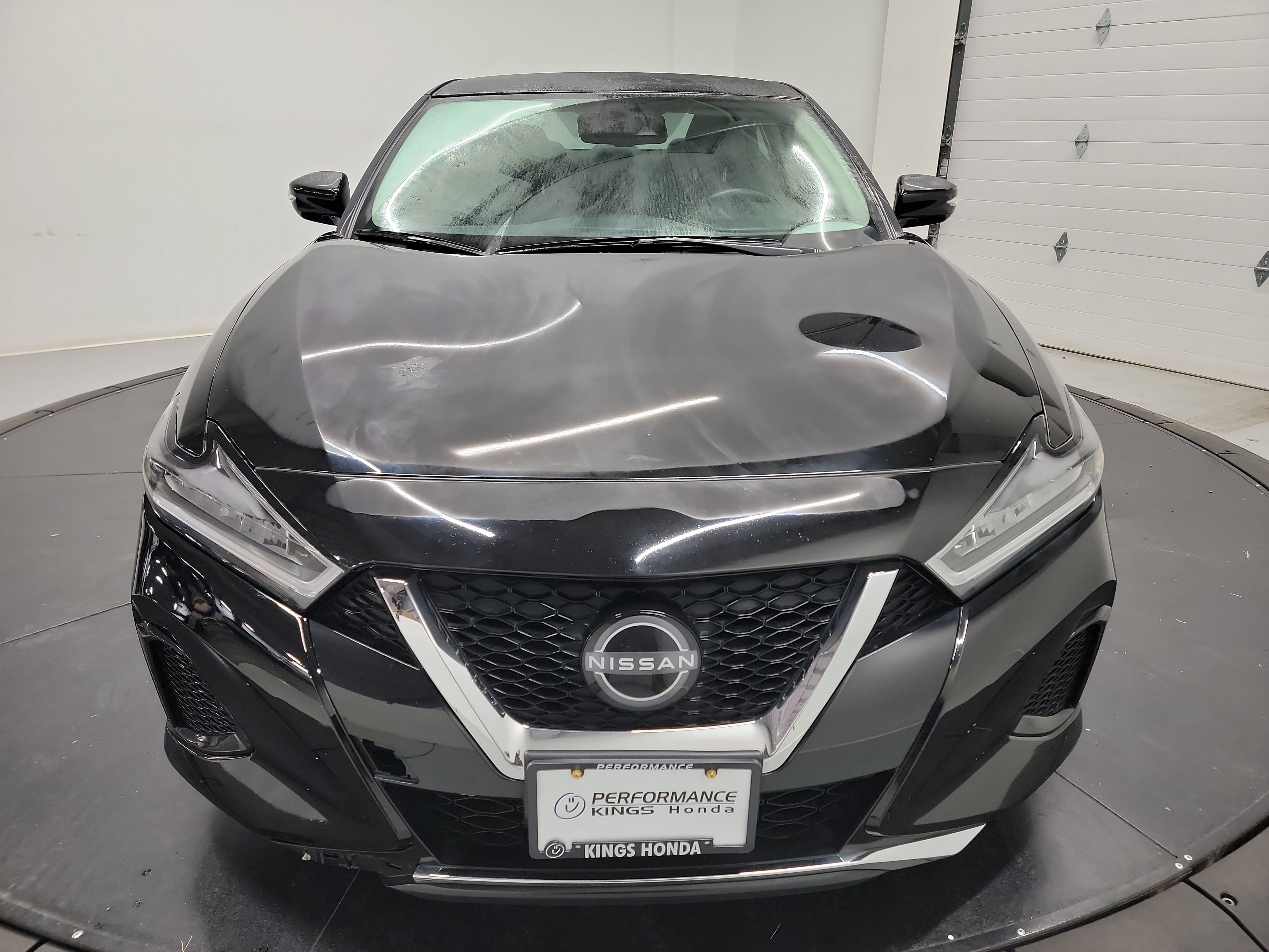 Used 2023 Nissan Maxima SV w/ Floor Mat Group FWD image 2
