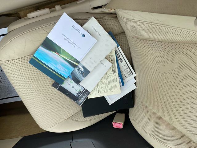 Used 2011 Lexus ES 350 image 24