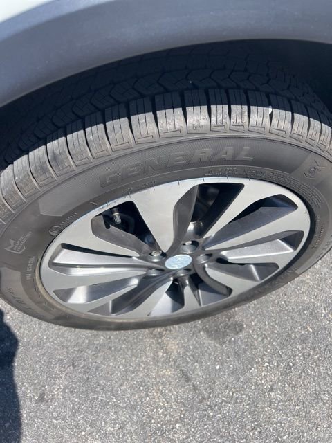 Used 2018 Buick Encore Preferred AWD/4WD image 10