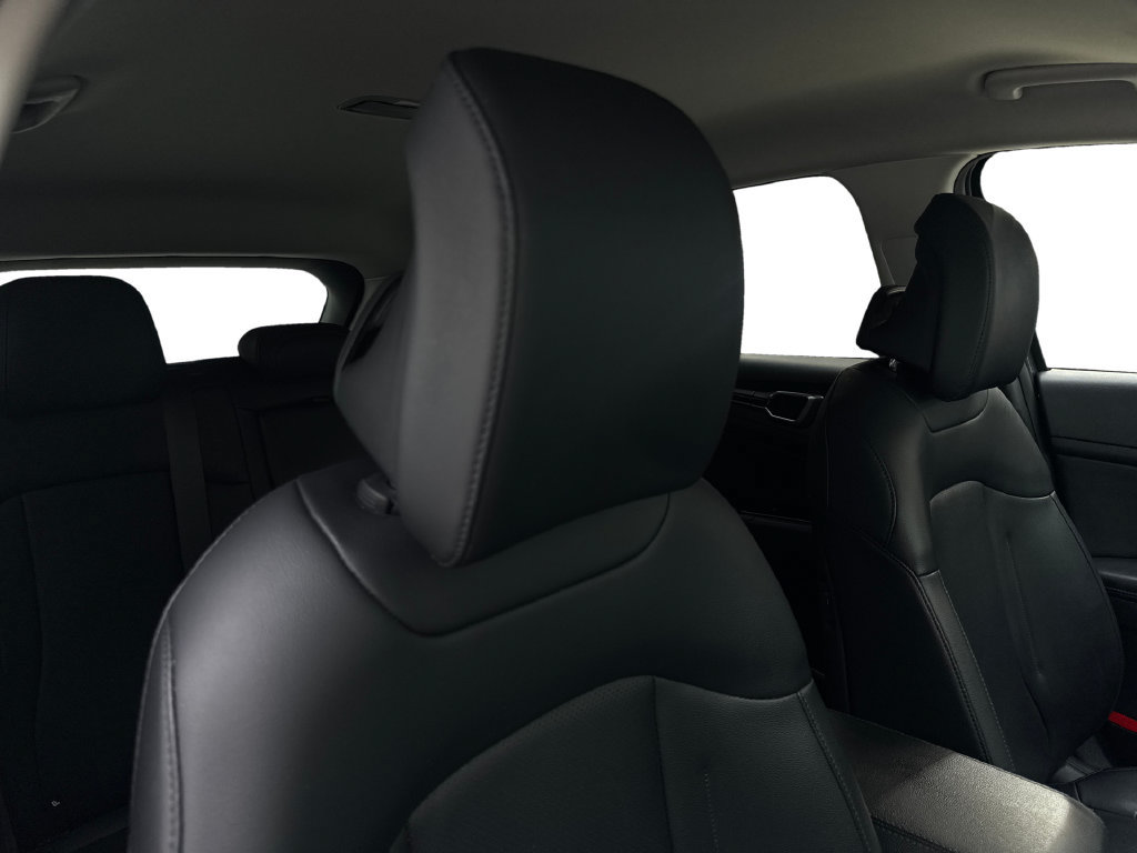 Used 2024 Kia Sportage EX AWD/4WD image 48