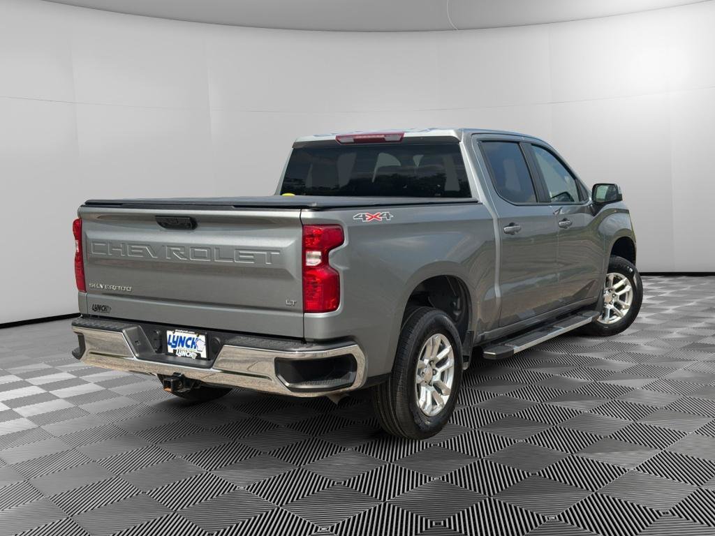 Used 2023 Chevrolet Silverado 1500 LT AWD/4WD image 4