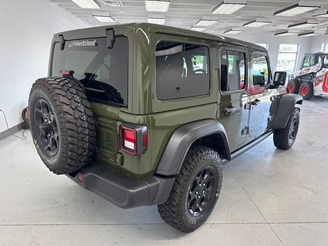 Used 2023 Jeep Wrangler Unlimited w/ Cold Weather Group AWD/4WD image 14