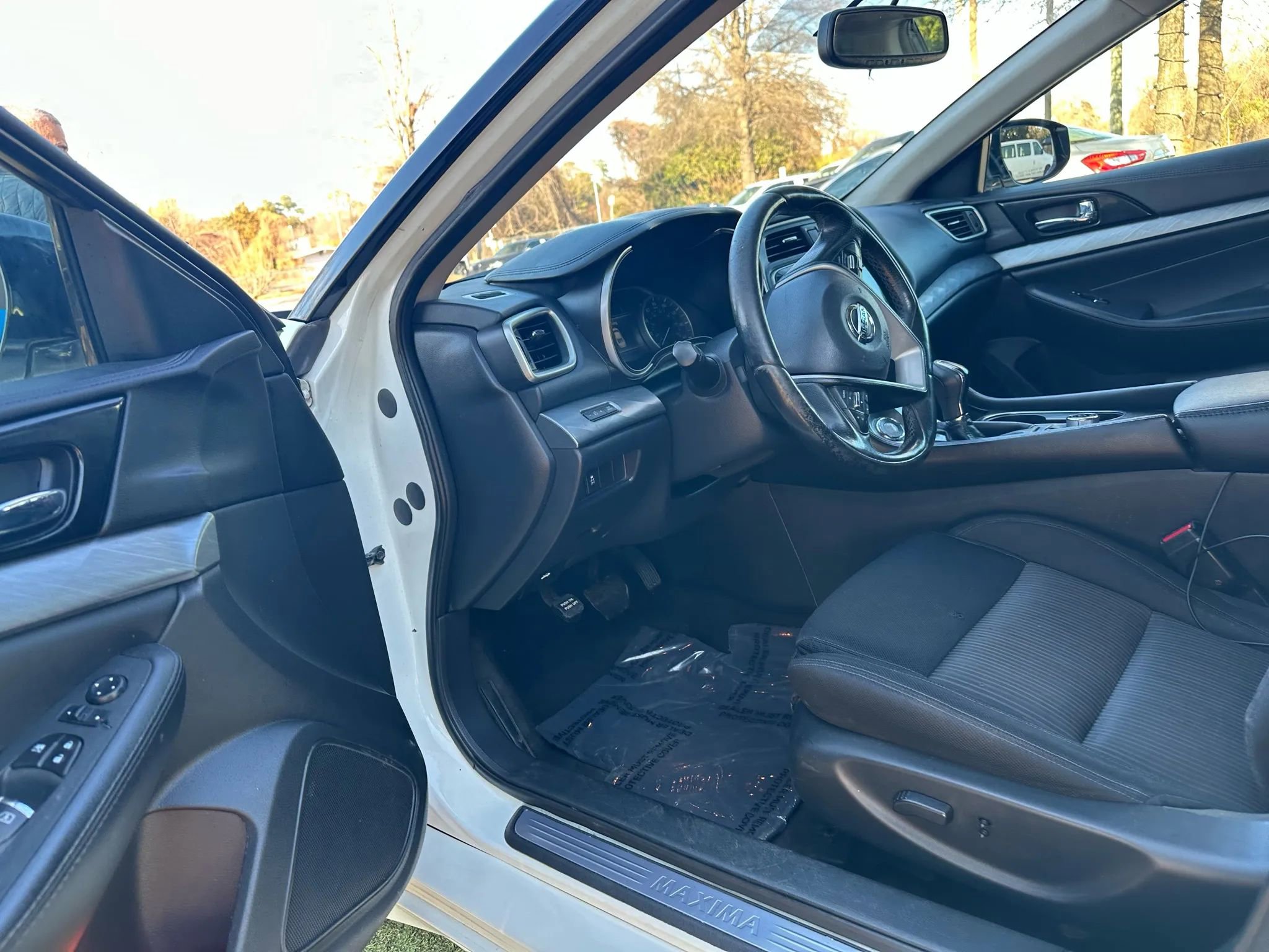 Used 2017 Nissan Maxima 3.5 S image 11