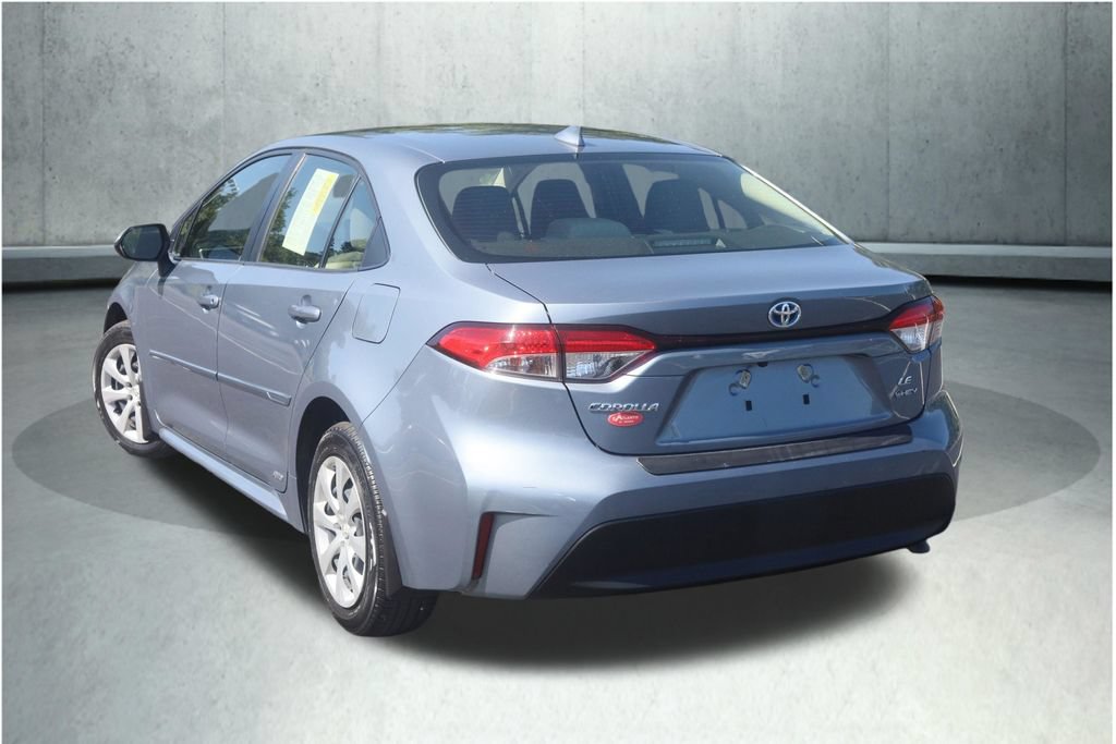 Used 2025 Toyota Corolla LE AWD/4WD image 17