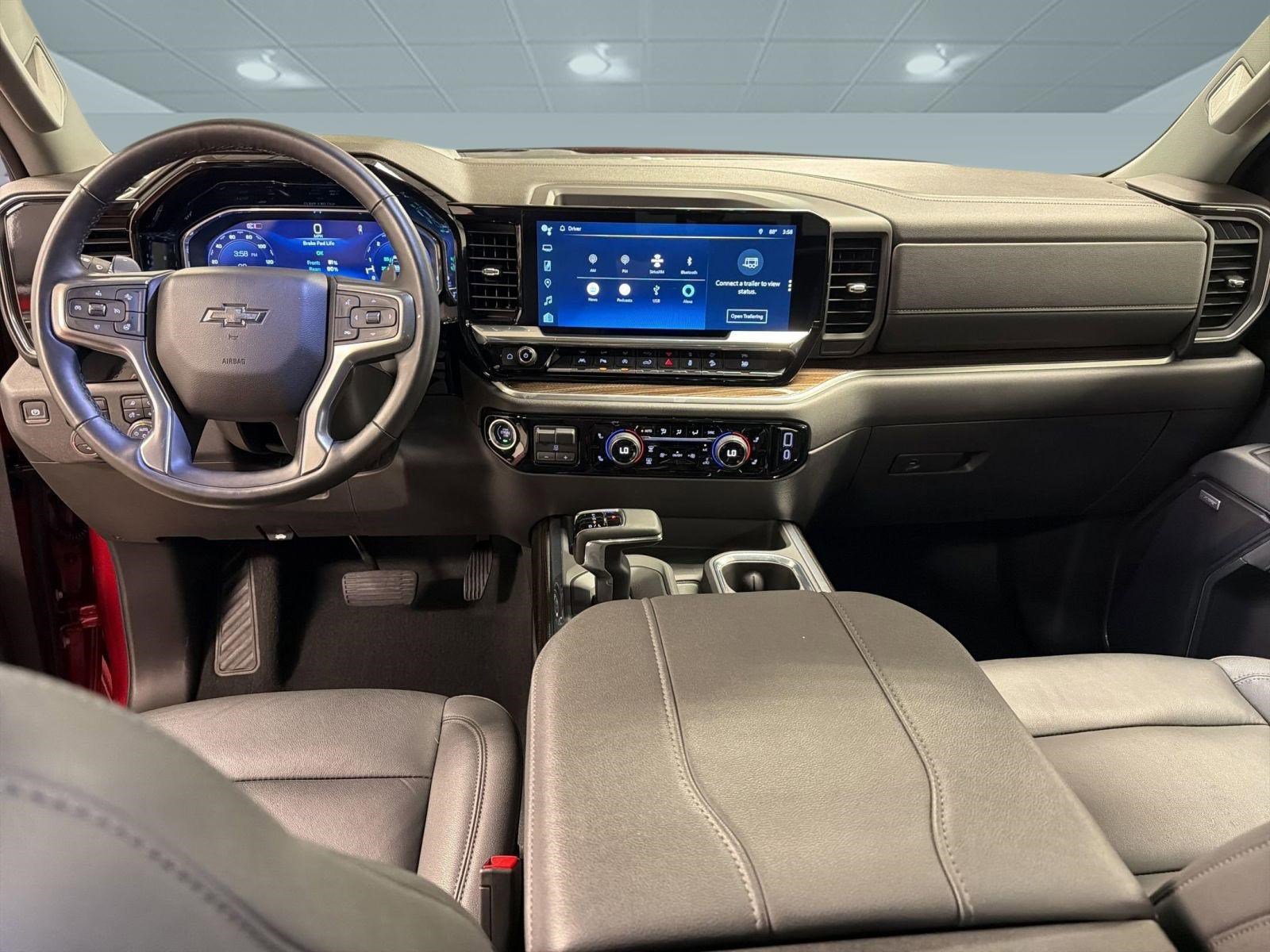 Used 2025 Chevrolet Silverado 1500 RST image 16