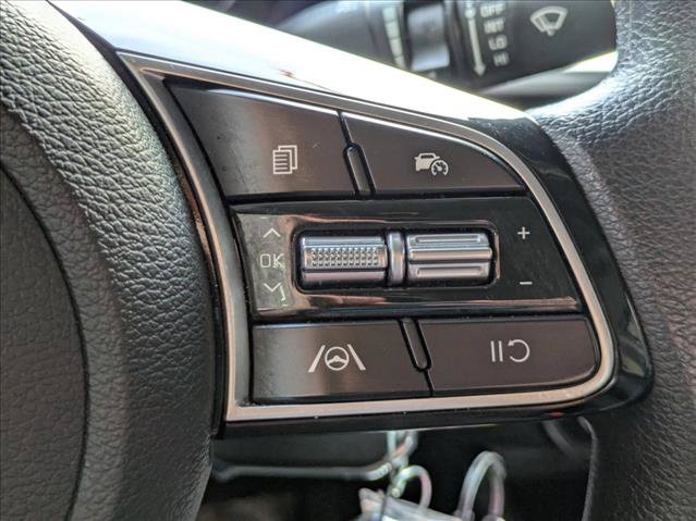 Used 2022 Kia Forte LXS w/ LXS Technology Package FWD image 6