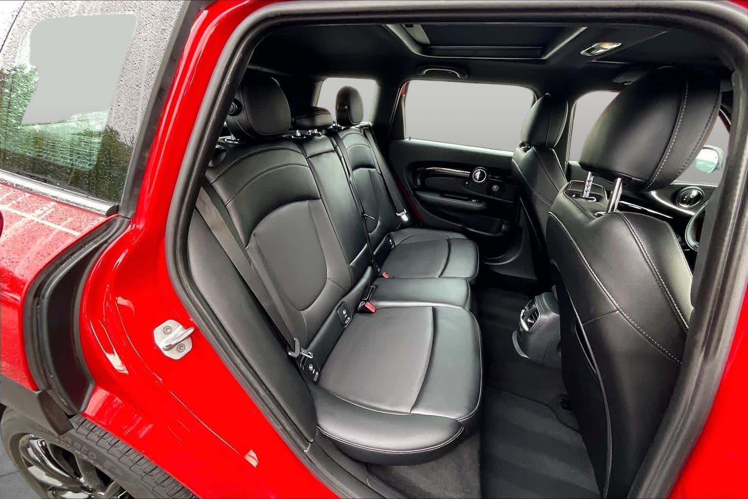 Used 2017 MINI Cooper Clubman ALL4 AWD/4WD image 17
