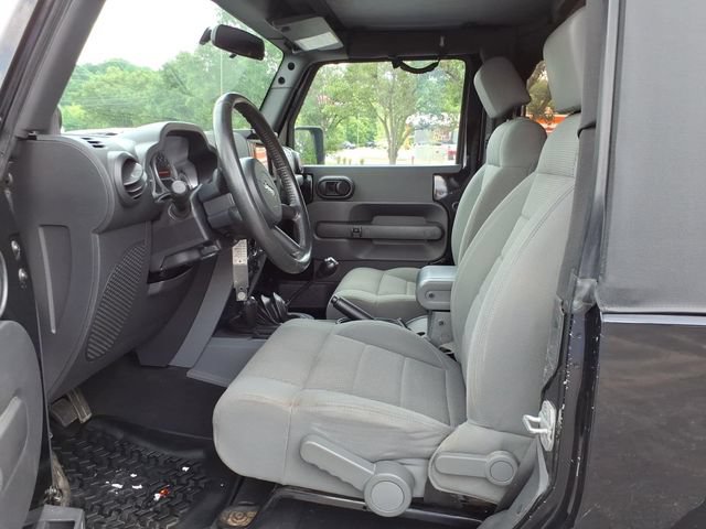 Used 2007 Jeep Wrangler Rubicon w/ PWR Convenience Group AWD/4WD image 4