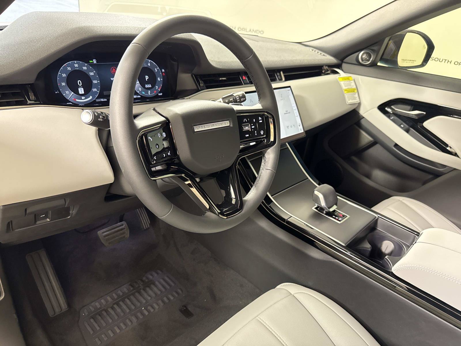 New 2026 Land Rover Range Rover Evoque S AWD/4WD image 22