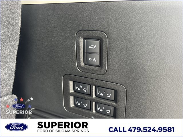 Used 2025 INFINITI QX80 Sensory AWD/4WD image 8