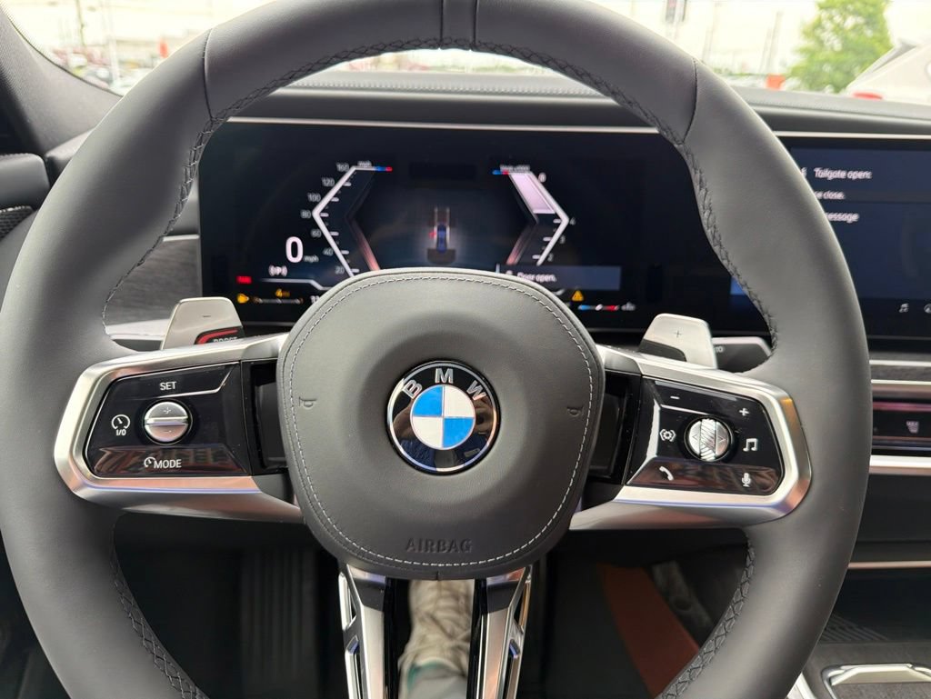 New 2026 BMW 760i xDrive w/ Executive Package AWD/4WD image 16