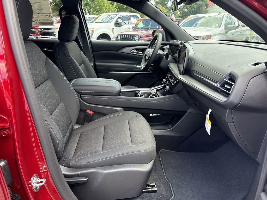 New 2026 Chevrolet Traverse LT image 28