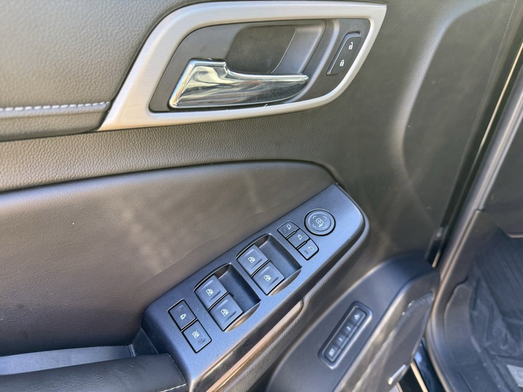 Certified 2018 GMC Yukon Denali w/ Denali Ultimate Package image 10