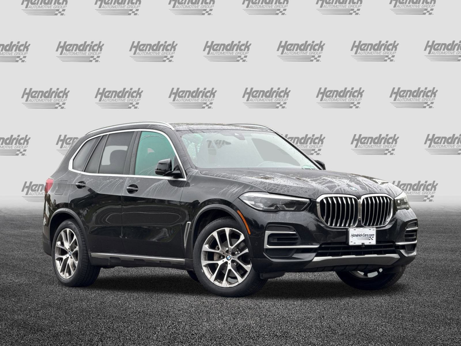 Used 2022 BMW X5 xDrive40i w/ Climate Comfort Package image 2