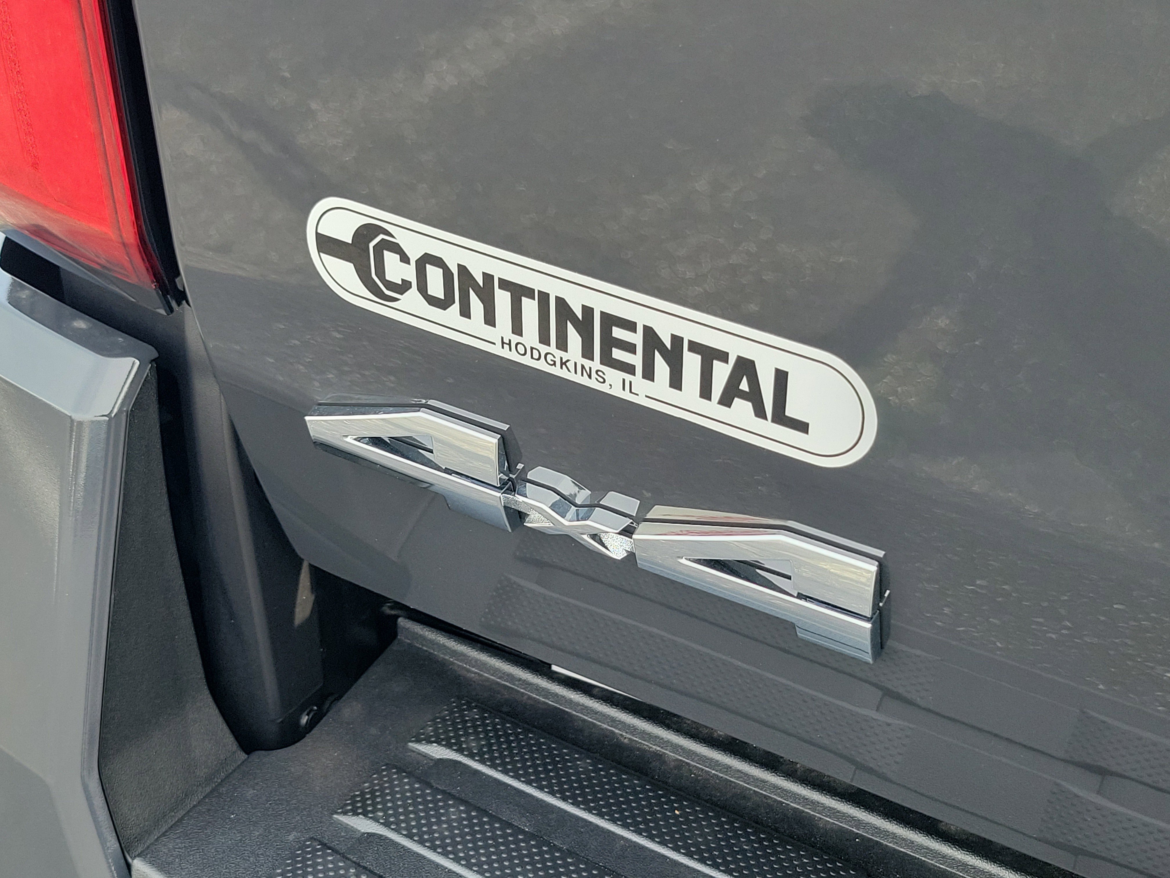 New 2026 Toyota Tacoma SR5 AWD/4WD image 8