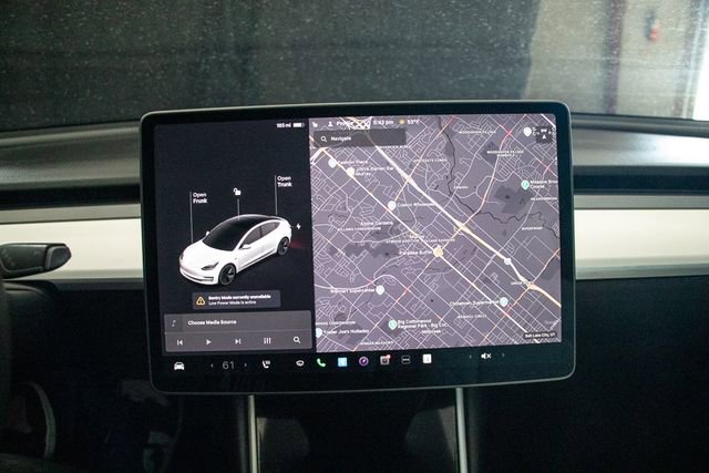 Used 2018 Tesla Model 3 Long Range AWD/4WD image 28