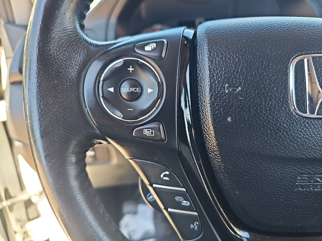 Used 2017 Honda Pilot Elite image 19