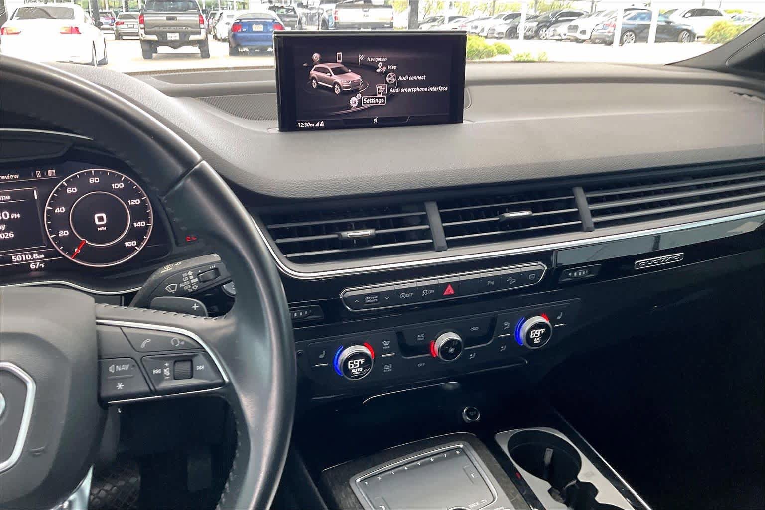 Used 2019 Audi Q7 3.0T Premium Plus w/ Premium Plus Package AWD/4WD image 7