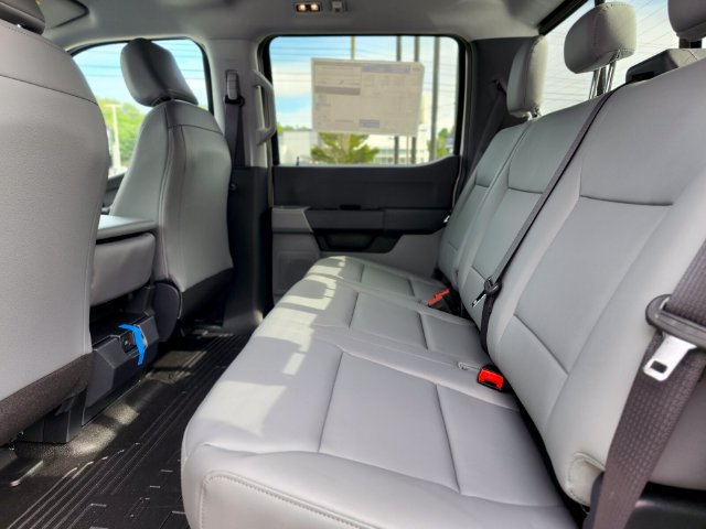New 2027 Ford F350 XL w/ FX4 Off-Road Package AWD/4WD image 16