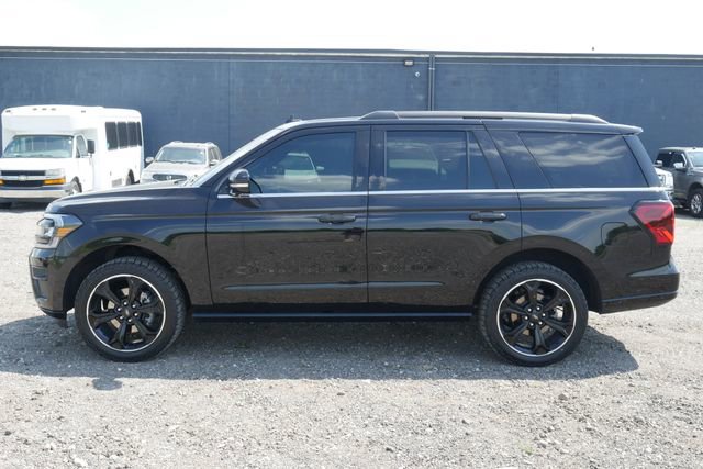 Used 2022 Ford Expedition Limited AWD/4WD image 9