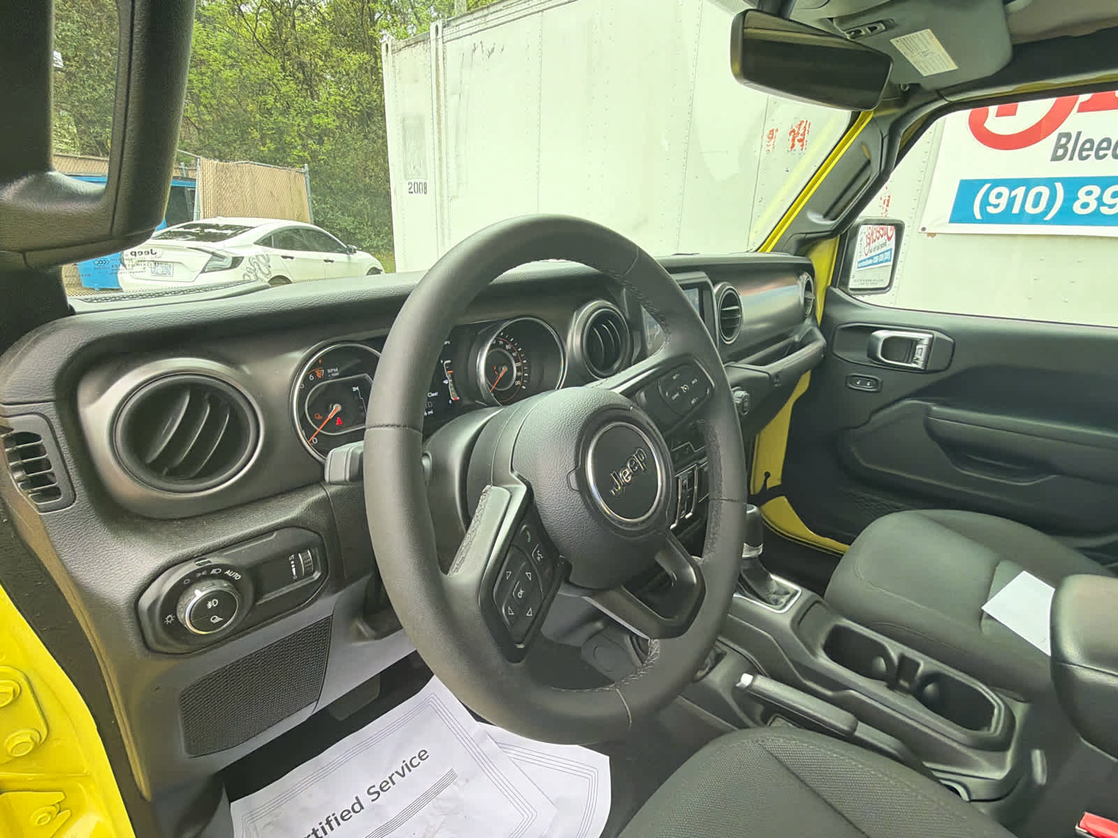 Used 2023 Jeep Gladiator Sport image 21