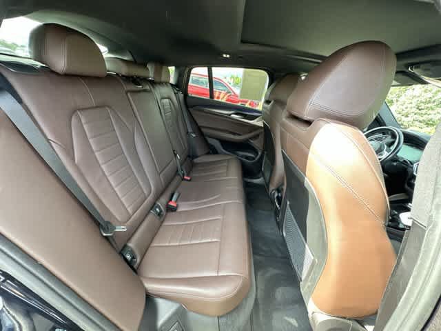 Used 2023 BMW X4 xDrive30i w/ M Sport Package AWD/4WD image 25