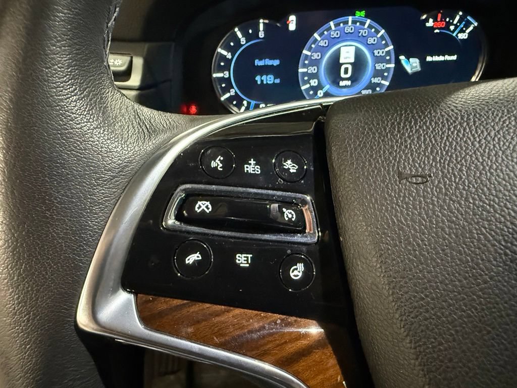 Used 2020 Cadillac Escalade Luxury AWD/4WD image 32