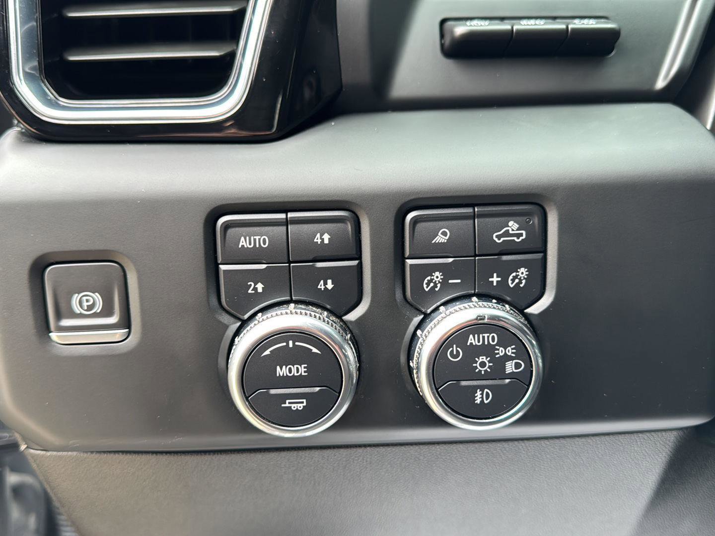 Used 2023 GMC Sierra 1500 Denali w/ Technology Package image 15