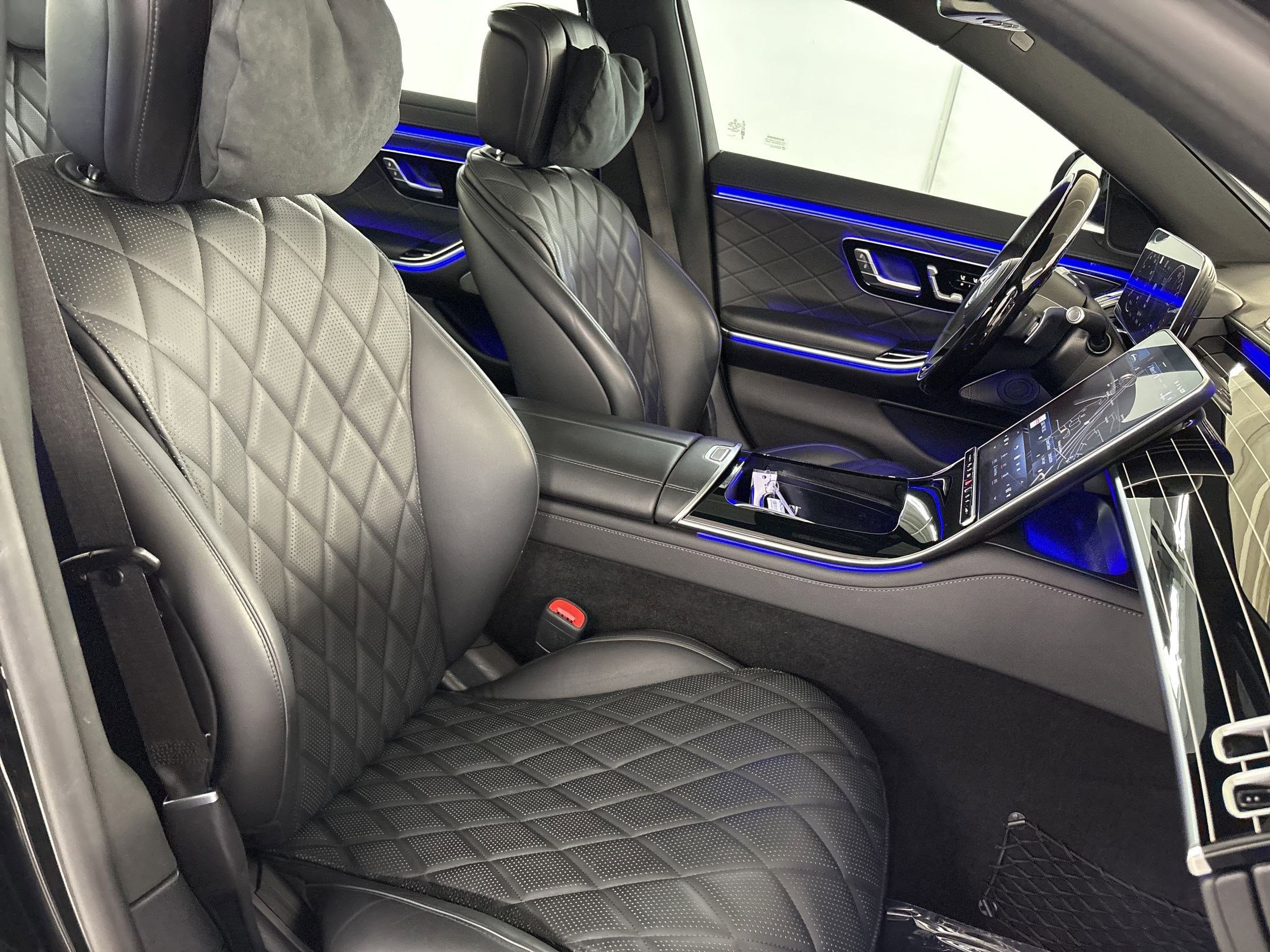 Used 2024 Mercedes-Benz S 580e 4MATIC Sedan image 31