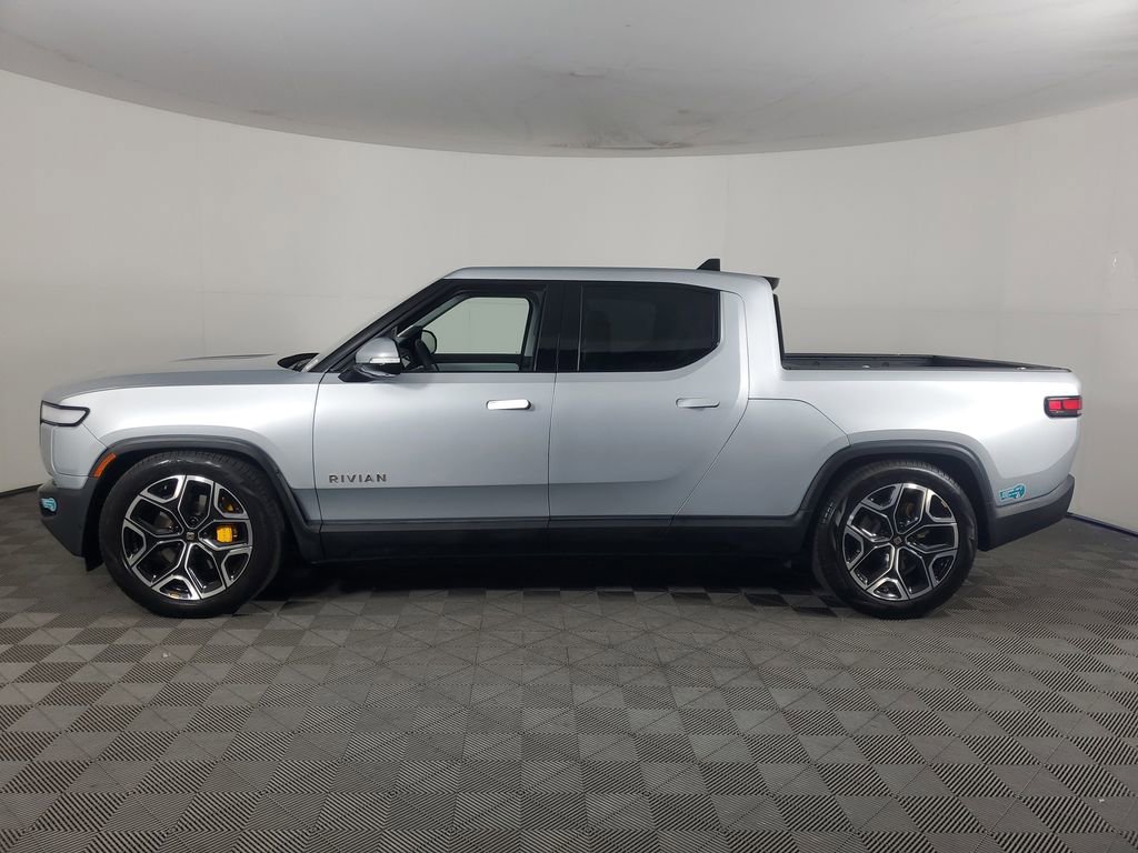 Used 2023 Rivian R1T Launch Edition image 7