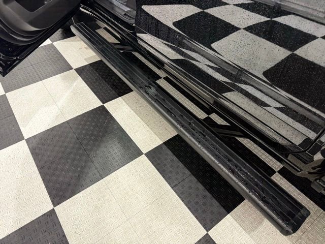 Used 2025 Chevrolet Silverado 1500 High Country w/ High Country Premium Package image 30