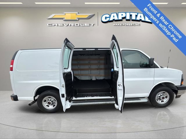 Used 2024 GMC Savana 2500 w/ Driver Convenience Package RWD image 12