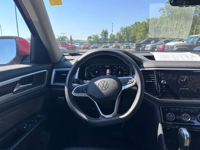 Used 2023 Volkswagen Atlas SE w/ Black Wheel Package FWD image 20